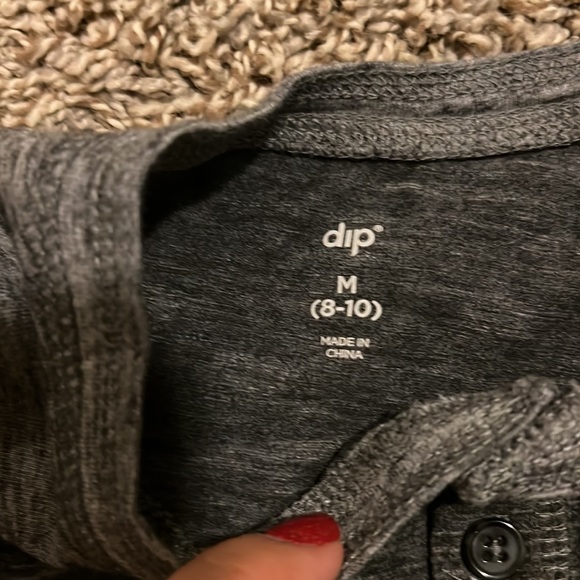 Gray long sleeve shirt - Picture 2 of 2